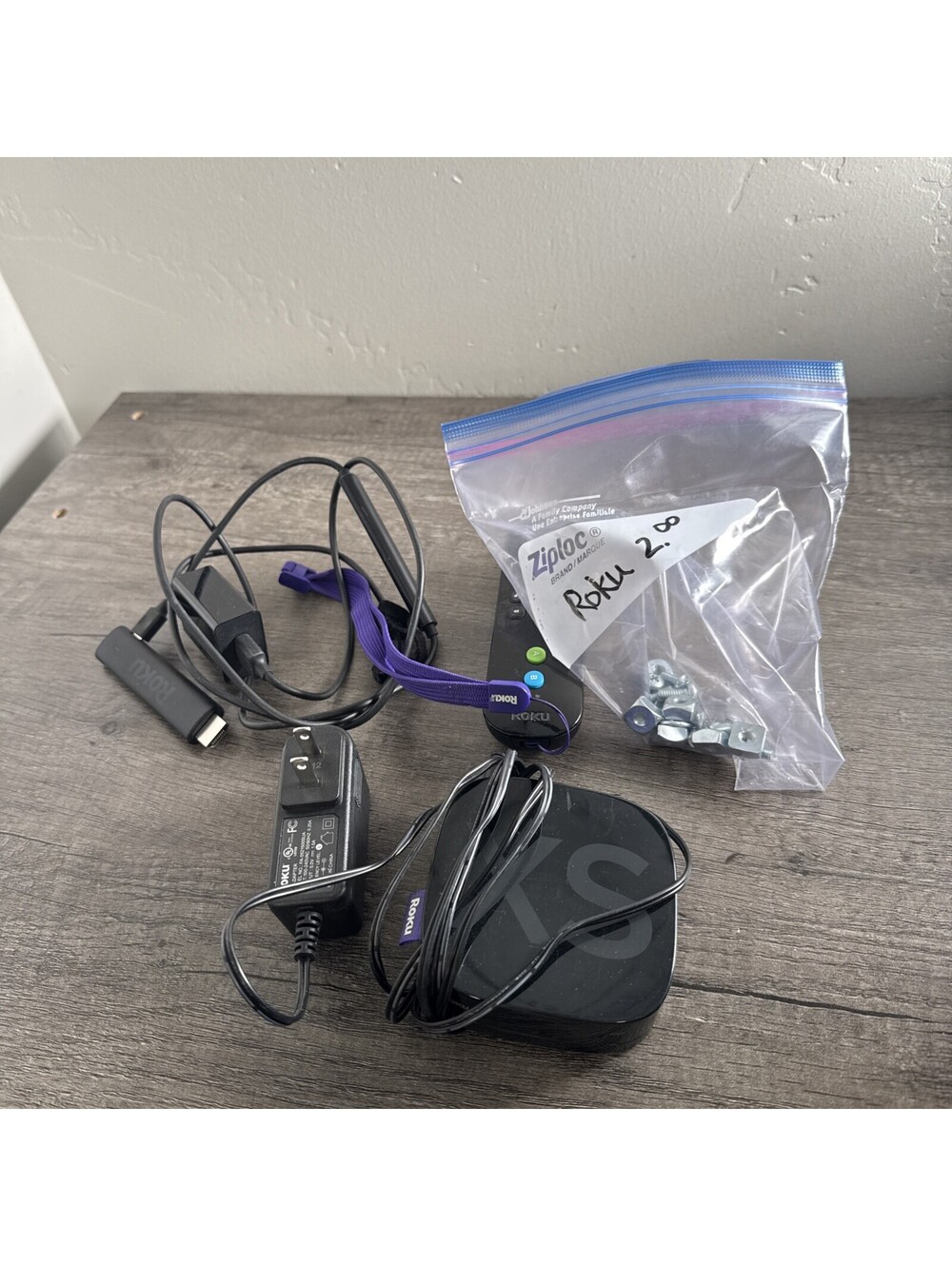 Roku 2 XS 2nd Generation Media Streamer 3100X - Remote, HDMI, AV & Power Tested